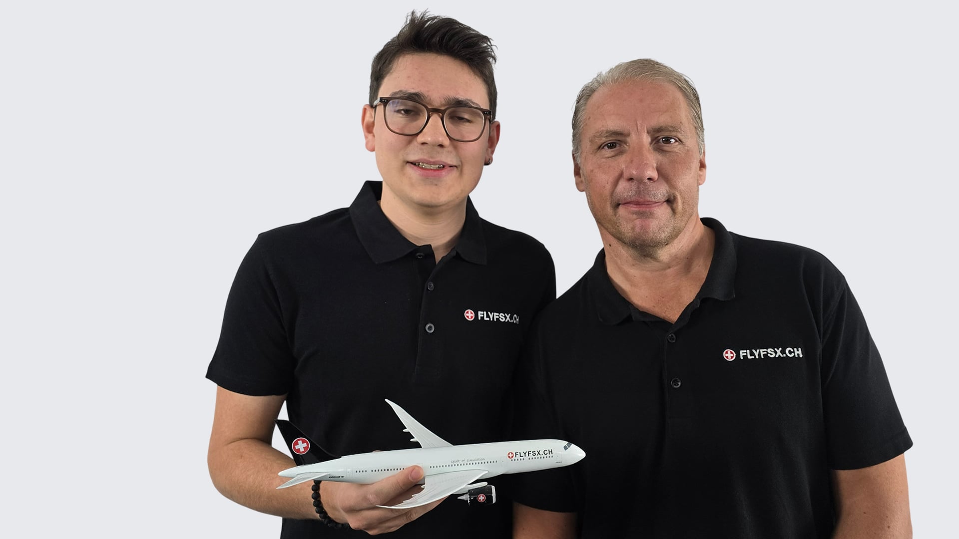 FLYFSX - Flugsimulator - Flight Simulator -  Rüchligweg 55 - 4125 Riehen - Basel - Baden - Aarau - Zürich - Schweiz - Lörrach - Freiburg - Deutschland. 